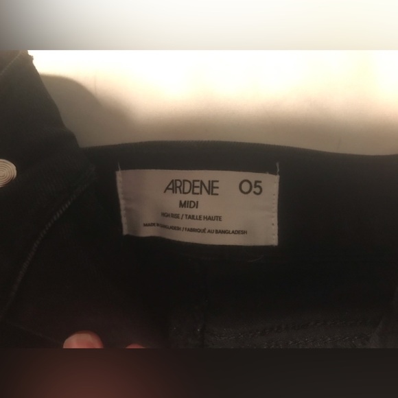 Ardene High-Waisted Denim Jean Summer Shorts in Black, Size Women’s 5 - Picture 2 of 4